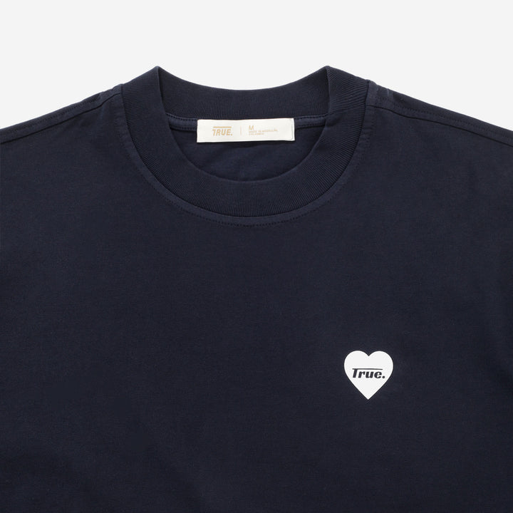 Playera Box Fit Corazón - Azul Oscura