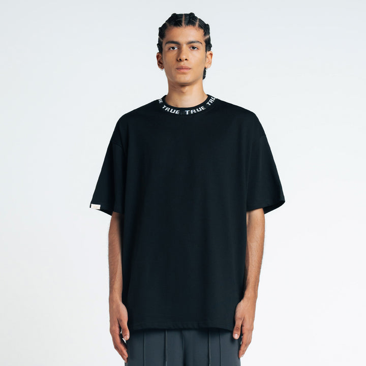 Playera Oversized Cuello Tejido - Negra