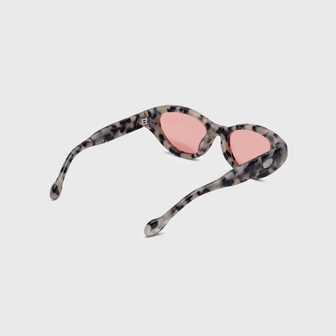 Cat-Eye Sunglasses - Black & White