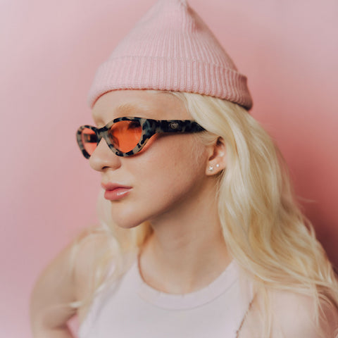 Cat-Eye Sunglasses - Black & White