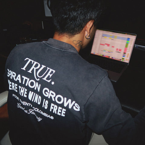 Garden LS T-Shirt - Black