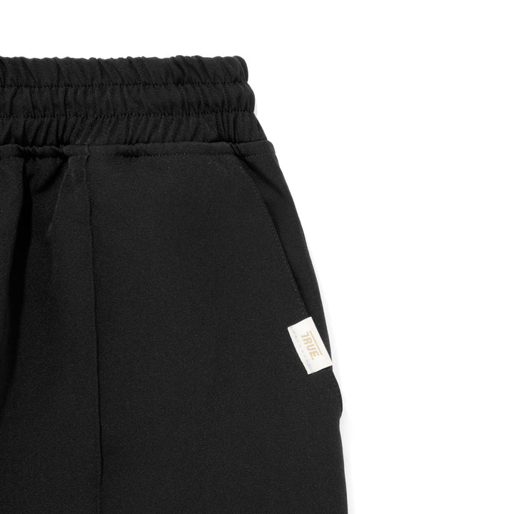 Curvy Logo Slim Jogger - Black