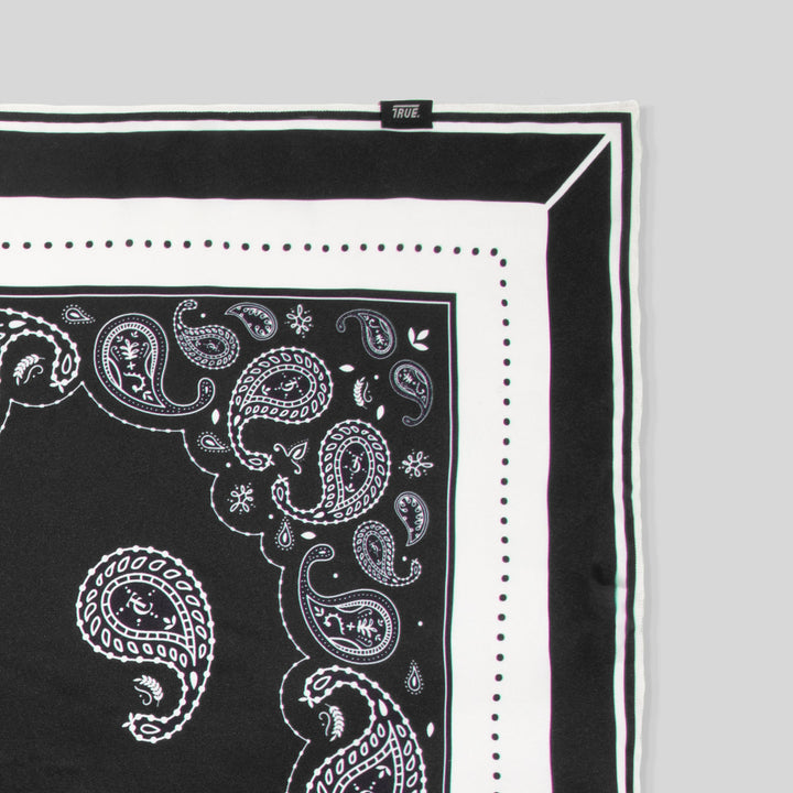 Paisley Pareo - Black