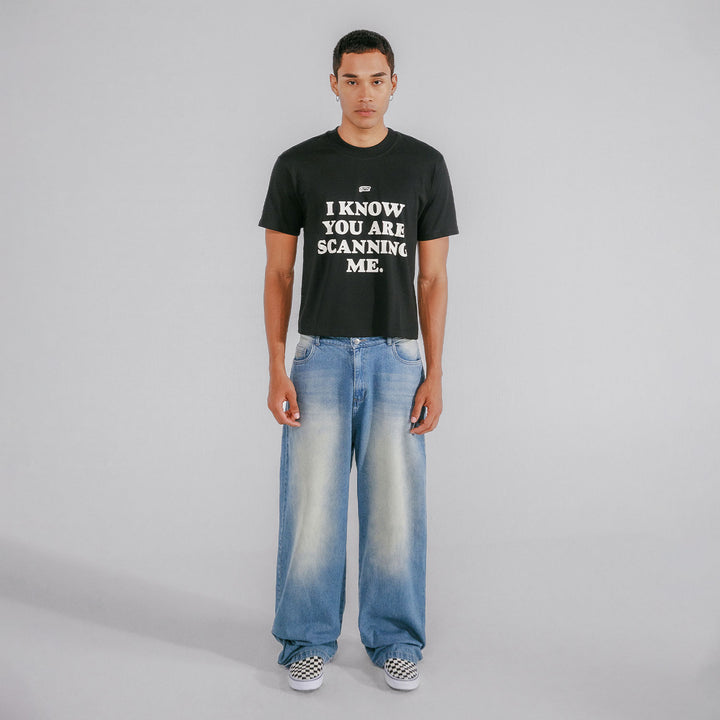 Scanning Cropped Tee - Black
